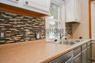 520 N 7th St in Grand Forks, ND - Building Photo - Building Photo