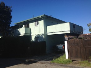 543 Monroe St in Monterey, CA - Building Photo - Building Photo