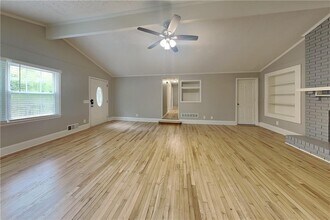 605 Huckleberry Rd in Canton, GA - Building Photo - Building Photo