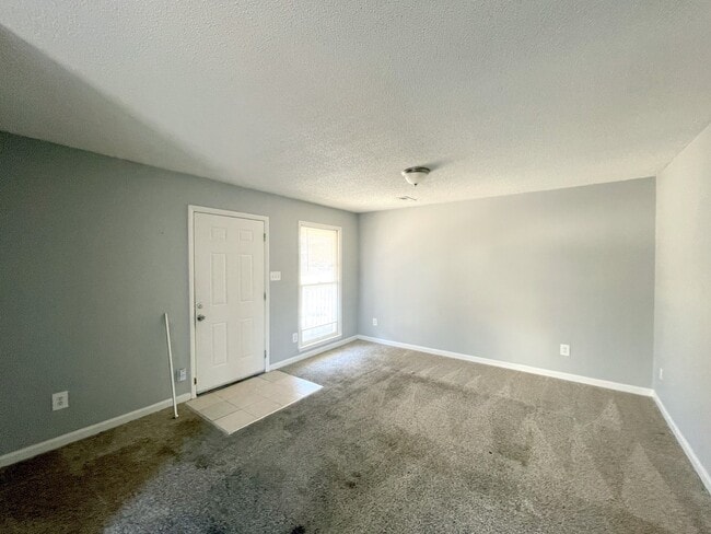 1507 Halston Cir NW in Huntsville, AL - Building Photo - Building Photo