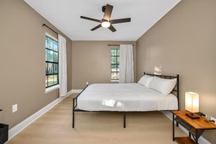 512 Mason Ave in Apopka, FL - Building Photo