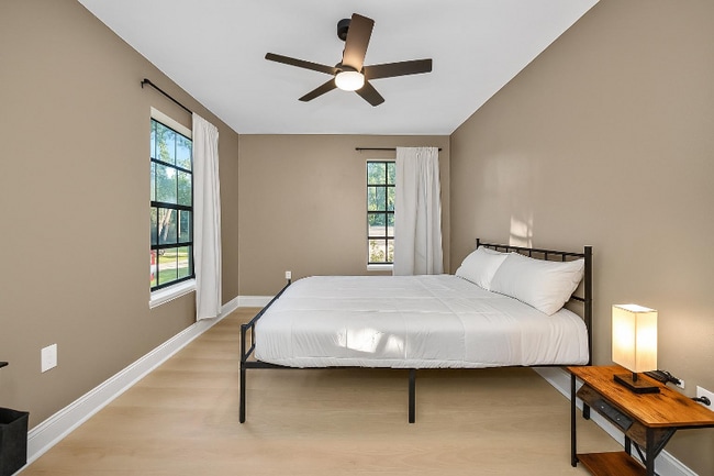 property at 512 Mason Ave