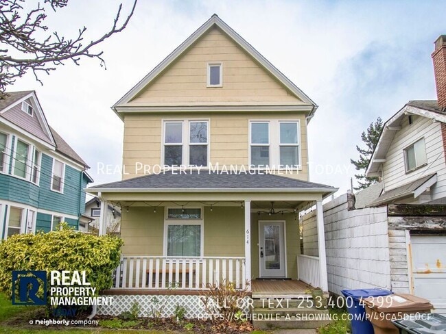 property at 614 N Steele St