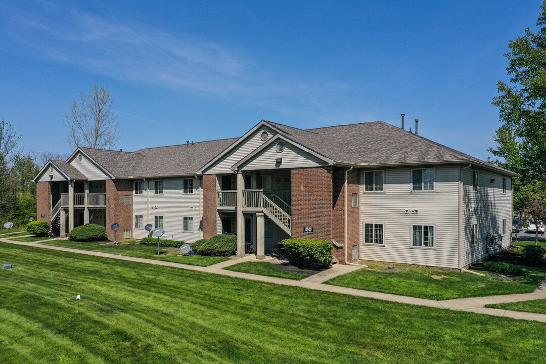 Eagle Crest Apartments in Galloway, OH - Building Photo