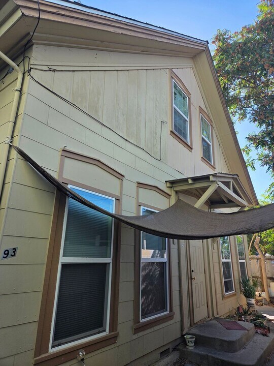 100 S Shepherd St in Sonora, CA - Building Photo