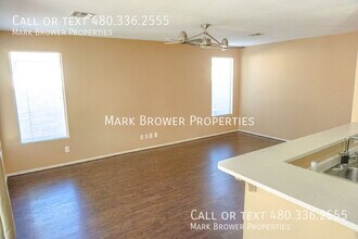 1362 W Roadrunner Dr in Chandler, AZ - Building Photo - Building Photo