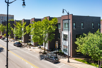 8122-2142 Lincoln Ave in Skokie, IL - Building Photo - Building Photo