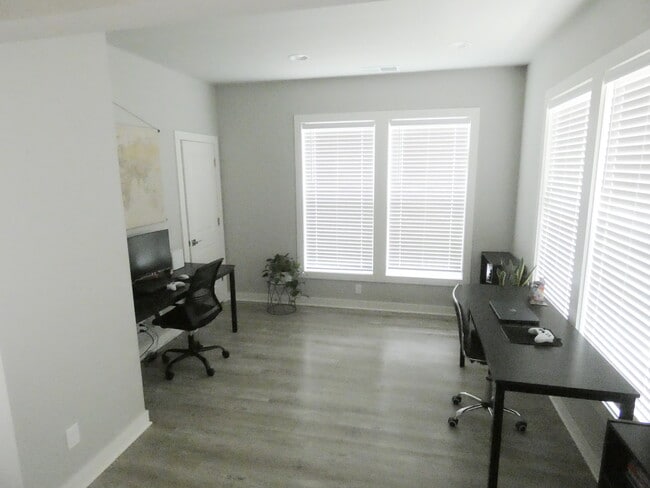 2804 Kincheloe Ct in Evansville, IN - Building Photo - Building Photo