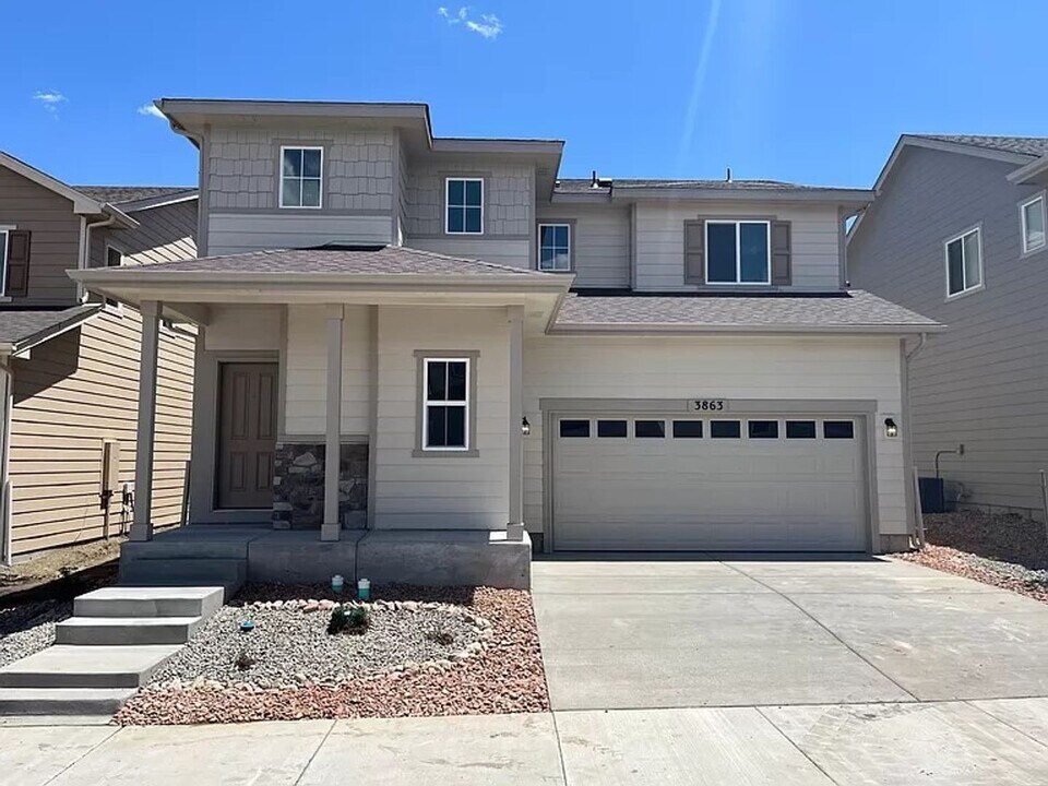 3863 Vineyard Cir in Colorado Springs, CO - Building Photo