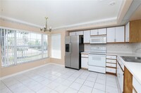 185 Coral Reef Cir in Kissimmee, FL - Foto de edificio - Building Photo