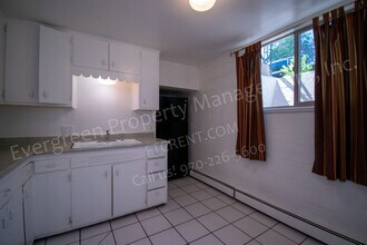 1112 Alford St in Fort Collins, CO - Foto de edificio - Building Photo