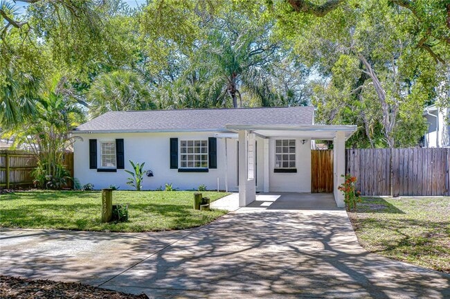 property at 4309 S Renellie Dr