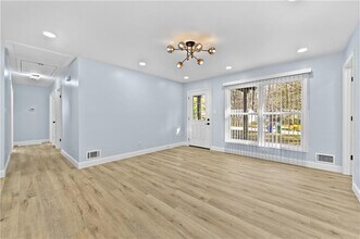 1728 Wayland Cir NE in Atlanta, GA - Building Photo - Building Photo