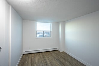 Riverside Towers in Edmonton, AB - Building Photo - Interior Photo