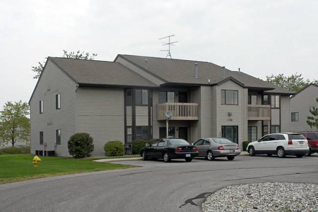 Pineview Apartments