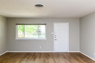 4408 Granbury Rd in Fort Worth, TX - Building Photo - Building Photo