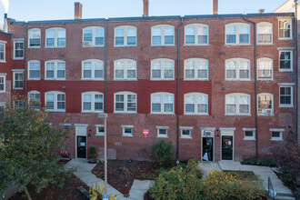 Sirk Building in Lowell, MA - Building Photo - Building Photo