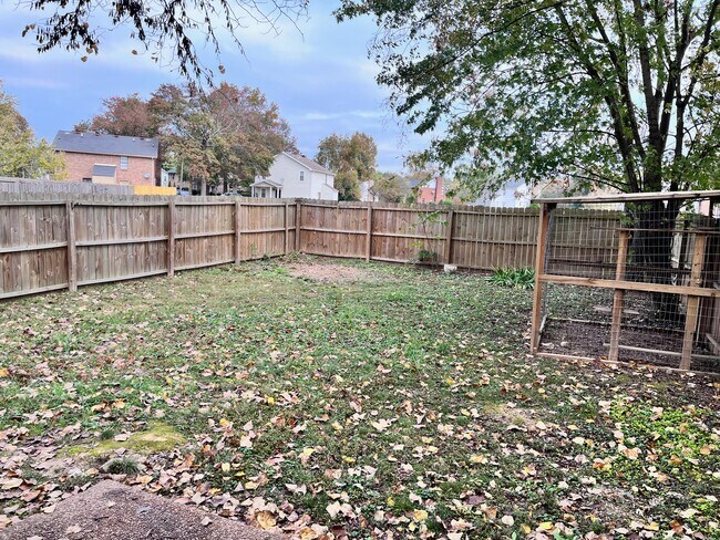 2220A Cabin Hill Rd in Nashville, TN - Building Photo - Building Photo