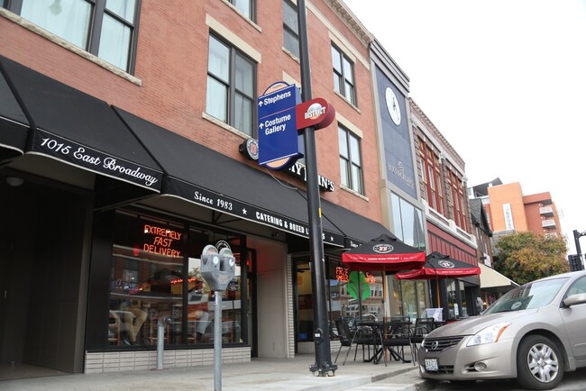 The Menser Building in Columbia, MO - Foto de edificio - Building Photo