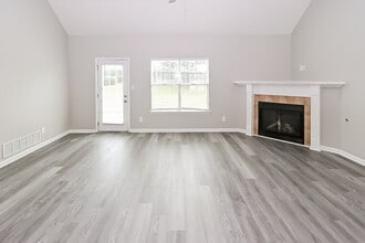 5894 Keebler Dr in Southaven, MS - Building Photo - Building Photo