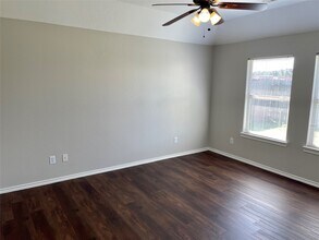 9122 River Dale Canyon Ln in Humble, TX - Foto de edificio - Building Photo