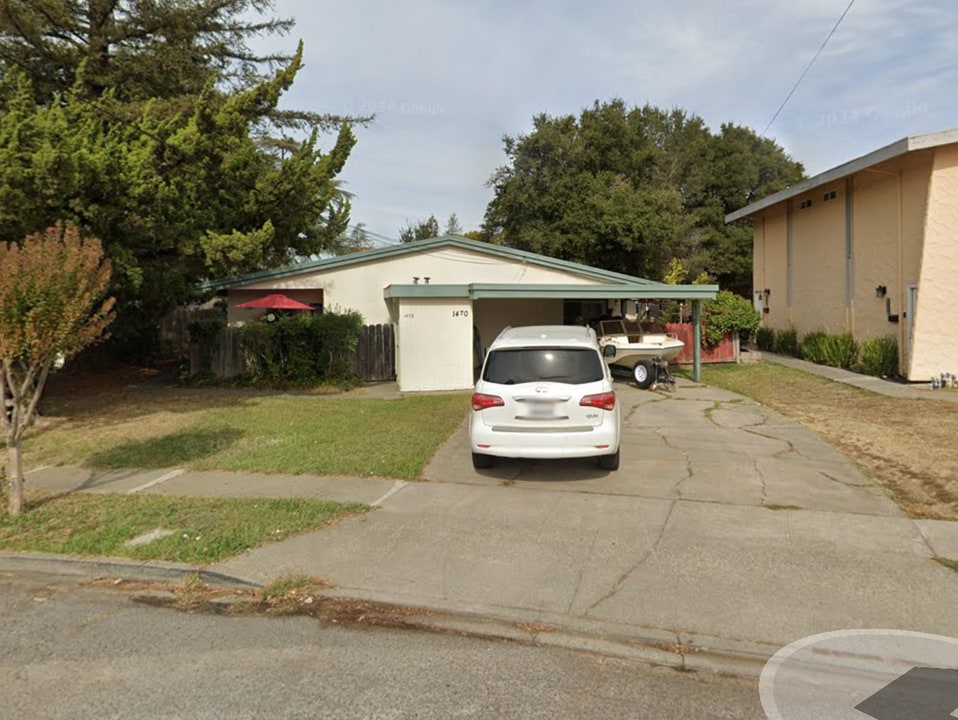 1470 Sherwood Cir in Napa, CA - Building Photo