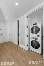 953 Dean St, Unit 724 in Brooklyn, NY - Building Photo - Building Photo