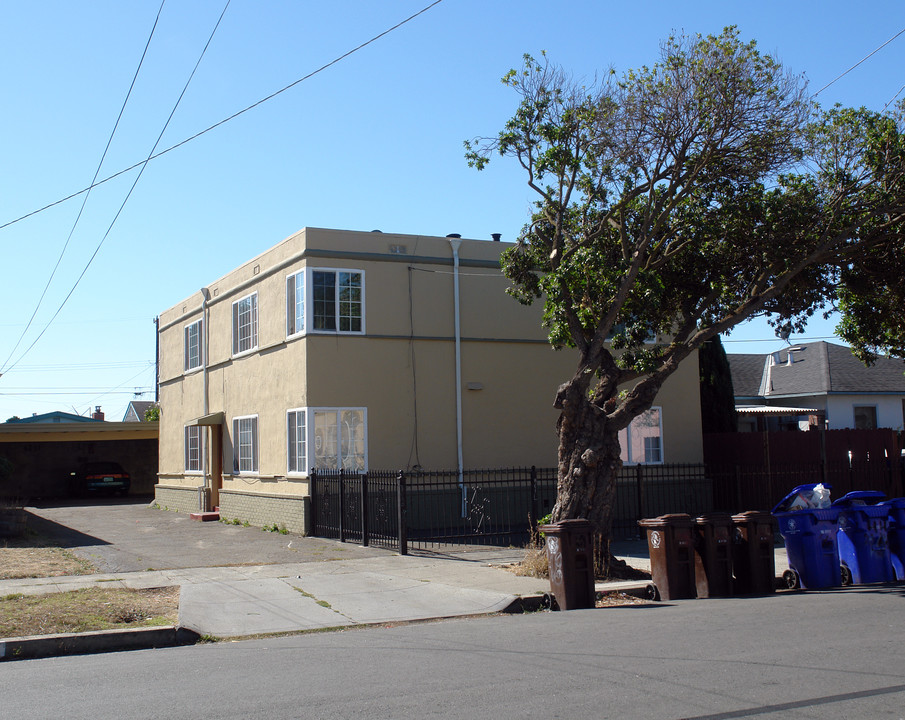 2342 Lowell Ave in Richmond, CA - Building Photo