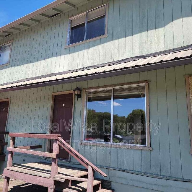 property at 275 Rose Ave