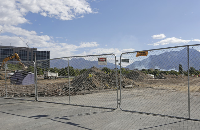 The Prestige in Sandy, UT - Foto de edificio - Building Photo