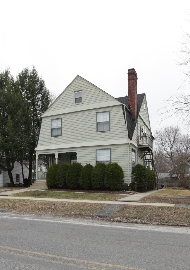 104 Appleton Ave in Pittsfield, MA - Building Photo - Building Photo