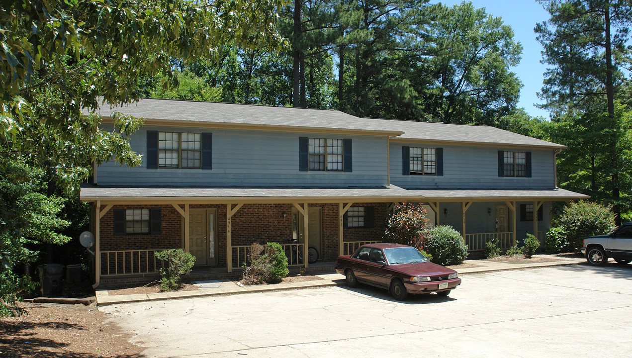 4914 New Hope Rd in Raleigh, NC - Building Photo