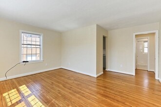2107 5th St S in Arlington, VA - Building Photo - Building Photo