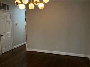 7 Dorothy Ln in Rockville, MD - Building Photo - Building Photo