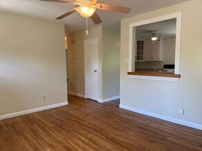 725 Ridge Rd in Asheville, NC - Building Photo - Building Photo