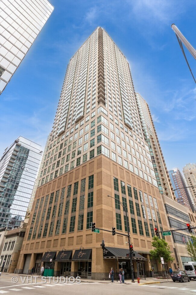 property at 2 E Erie St