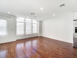 8310 Newkirk Ave, Unit 2 in North Bergen, NJ - Foto de edificio - Building Photo