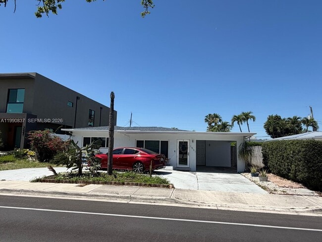 property at 1531 NE 15th Ave