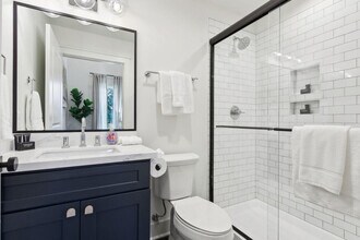 1738 N Rampart St in New Orleans, LA - Foto de edificio - Building Photo