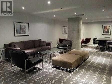 25 Oxley St in Toronto, ON - Building Photo - Building Photo