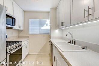 1049 21st St in Santa Monica, CA - Building Photo - Building Photo