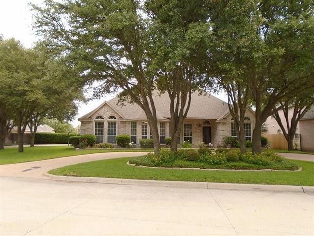 property at 6905 Vista Ridge Ct