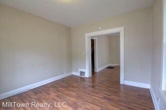 1228 15th St in Rock Island, IL - Building Photo - Building Photo