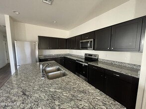 2395 E Santa Ynez Dr in Casa Grande, AZ - Building Photo - Building Photo