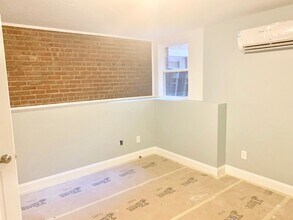 176 Kelton St in Boston, MA - Foto de edificio - Building Photo