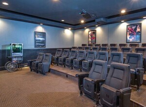 24595 Town Center Dr, Unit 3102 in Santa Clarita, CA - Building Photo - Building Photo