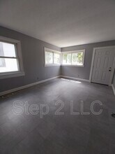 18420 Parkmount Ave in Cleveland, OH - Building Photo - Building Photo