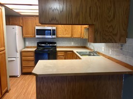 1711 W Koch St in Bozeman, MT - Building Photo