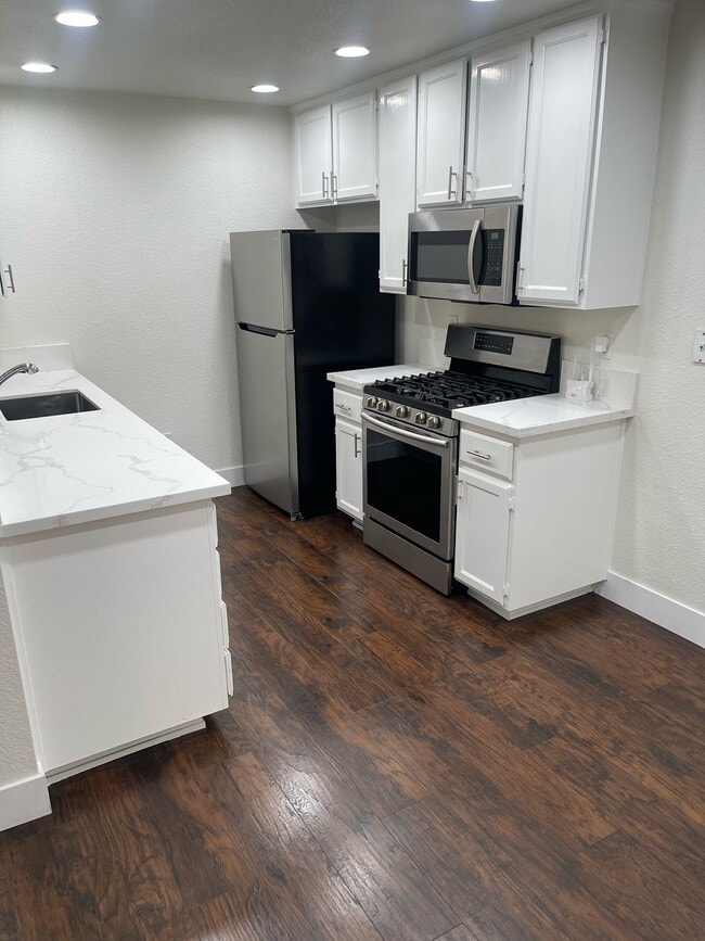8020 Walerga Rd in Antelope, CA - Building Photo - Building Photo