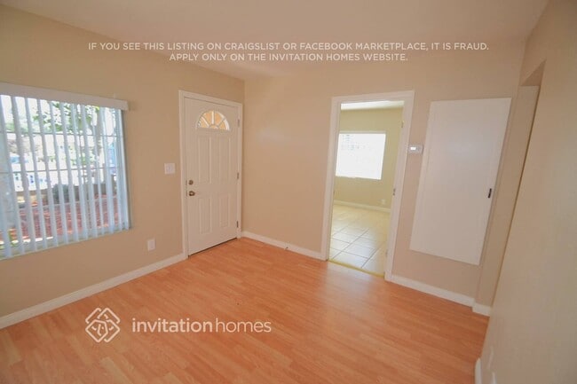 13291 Beaver St in Los Angeles, CA - Building Photo - Building Photo